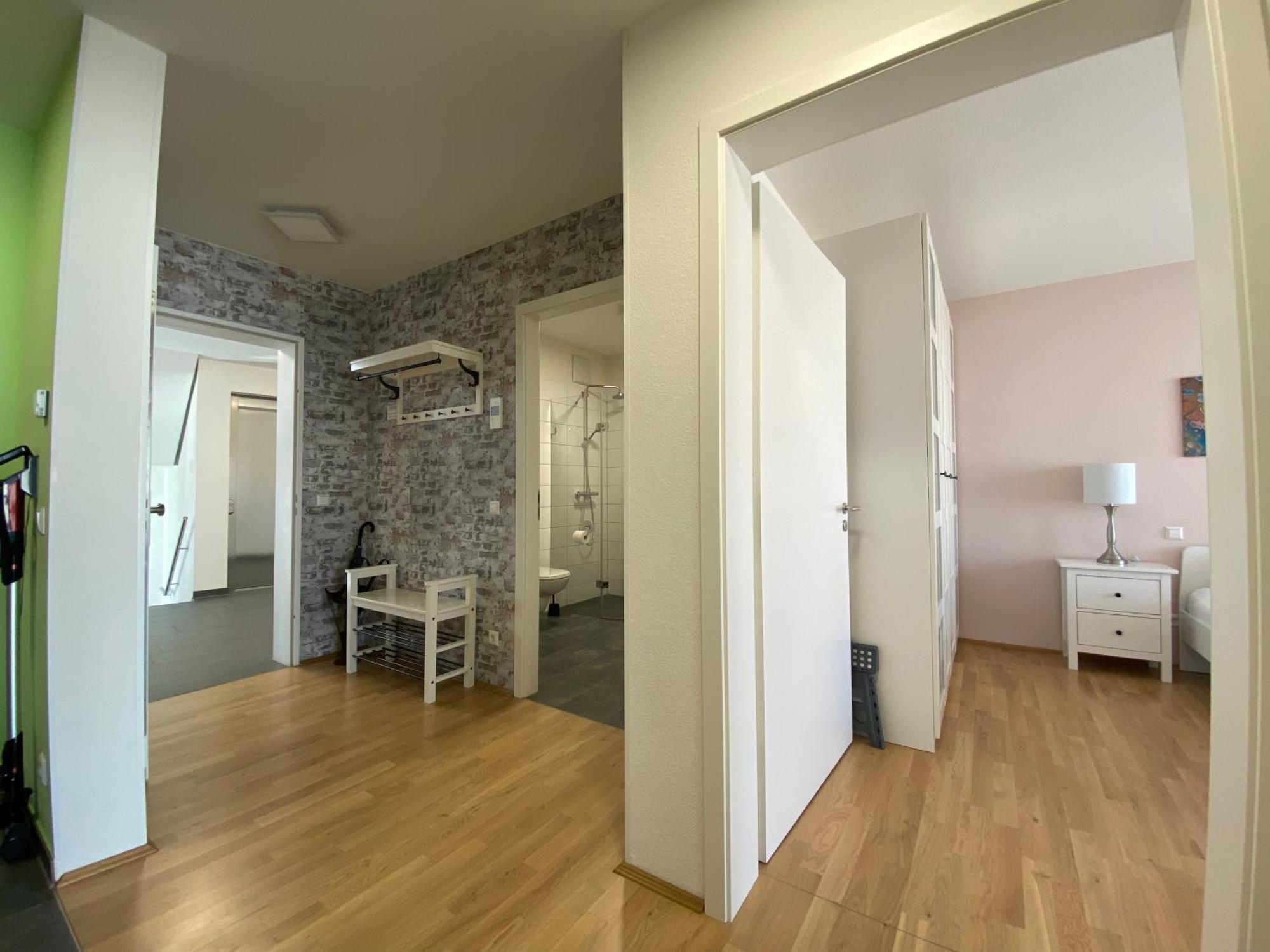 Schoenes 2 Zimmer Apartment Zentral Gelegen Pforzheim Exterior foto